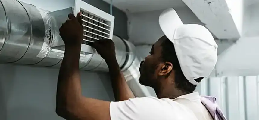 Our Licensed And Insured Cleaners in Gary, IN